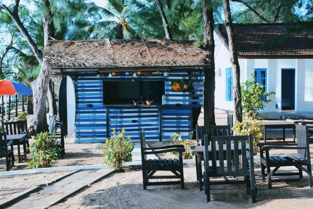 Tsunami Beach Hotel อารูกัมเบย์ ภายนอก รูปภาพ