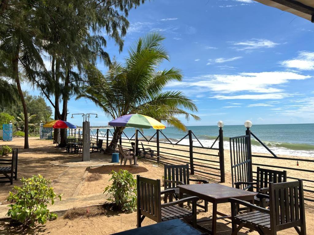 Tsunami Beach Hotel อารูกัมเบย์ ภายนอก รูปภาพ