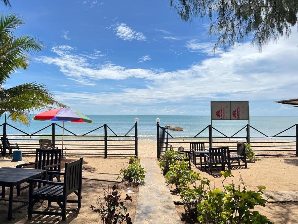 Tsunami Beach Hotel อารูกัมเบย์ ภายนอก รูปภาพ